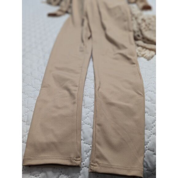 🩰 Capezio Girls' Long Sleeve Unitard Nude Size M NEW - Picture 3 of 4